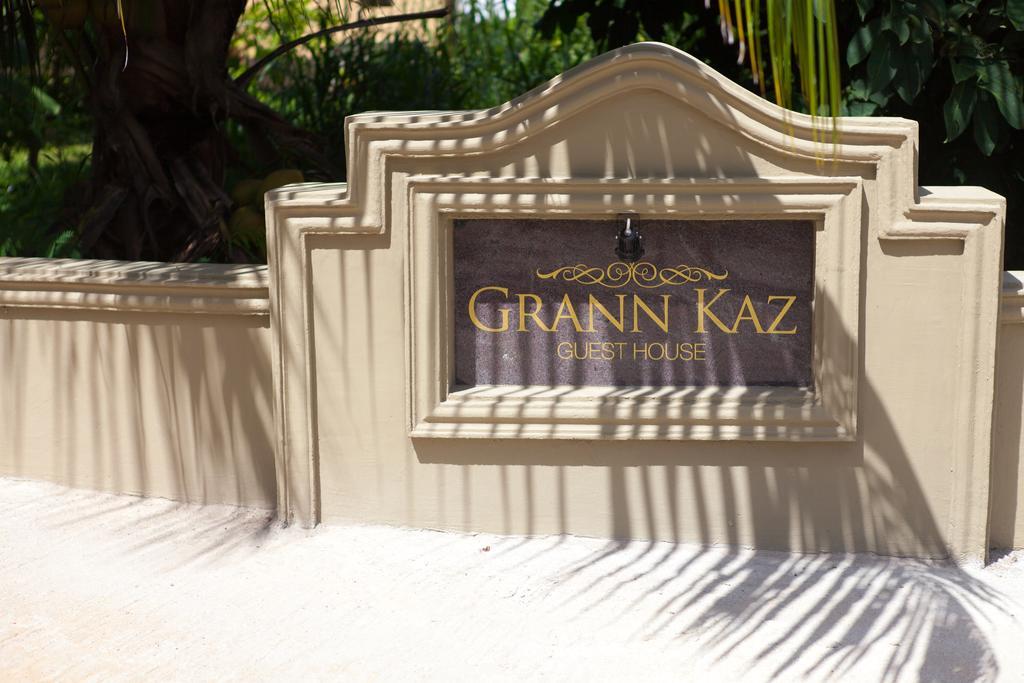Grann Kaz Guest House Anse a La Mouche Экстерьер фото