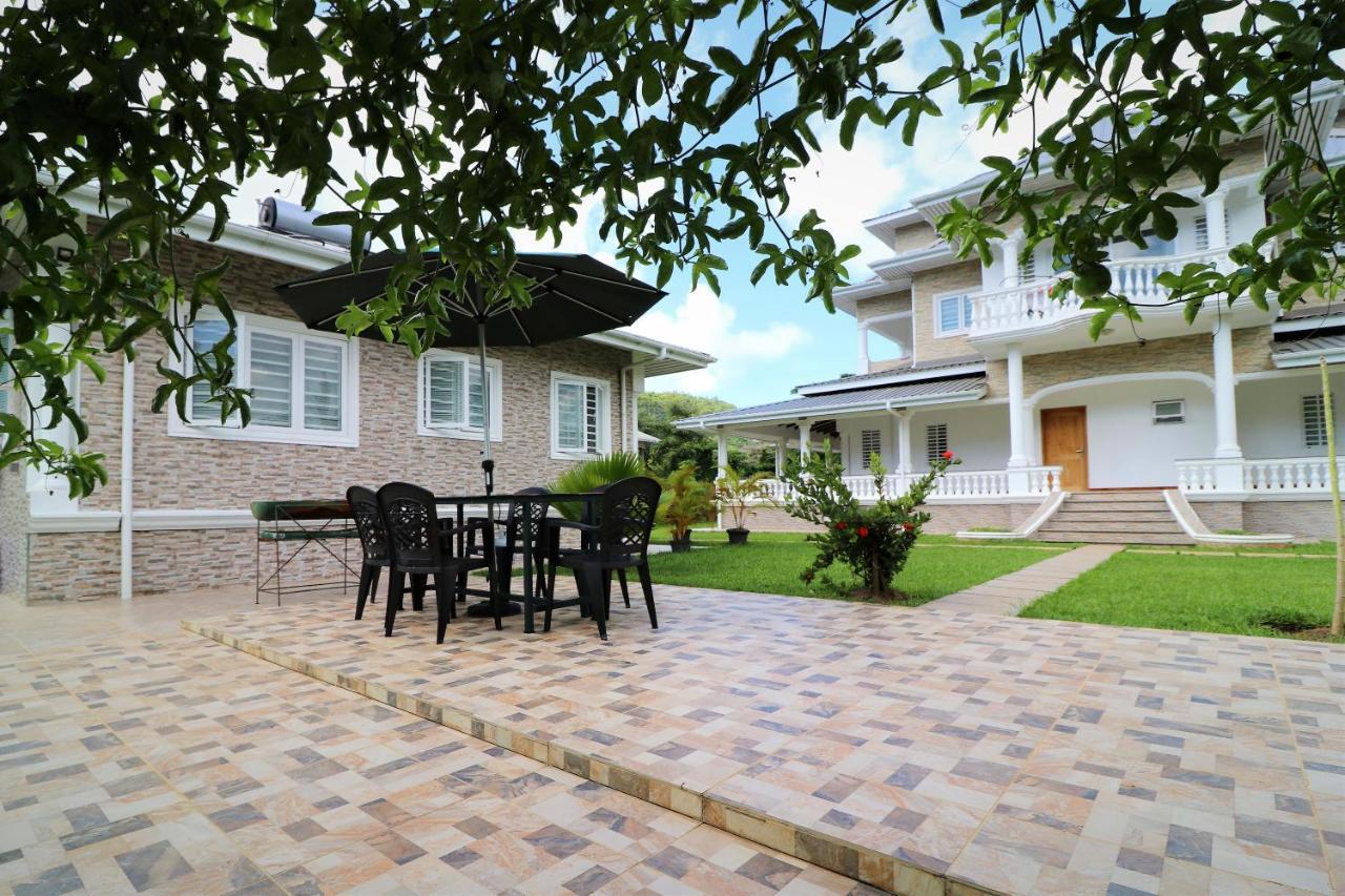 Grann Kaz Guest House Anse a La Mouche Экстерьер фото